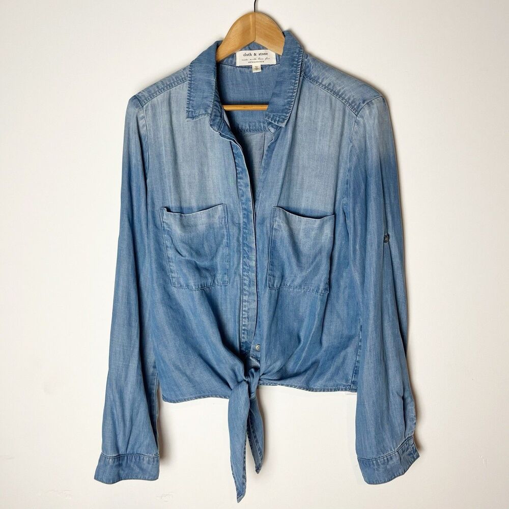 Anthropologie Cloth & Stone Chambray Tie Front Shirt Large 205